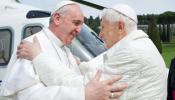 Francisco visita a Ratzinger