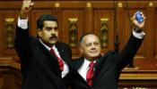 Maduro hace de su toma de posesión un homenaje al "comandante eterno" Hugo Chávez