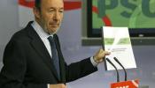 Rubalcaba propone penalizar las subidas de sueldos de los directivos