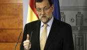 Rajoy llama al "sentido común" y "generosidad" de los barones del PP críticos con el objetivo de déficit