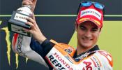 Pedrosa se corona bajo la lluvia