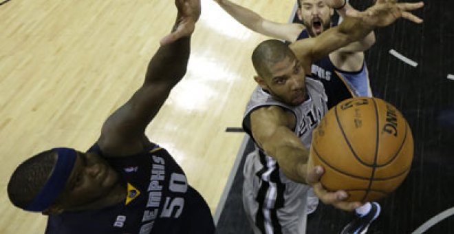 Duncan hunde a los Grizzlies en la prórroga