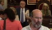 El PP de Cádiz deja con la palabra en la boca a un ciudadano en el pleno del ayuntamiento