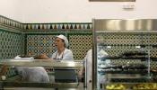 Andalucía comienza a repartir desayunos y meriendas a menores en riesgo