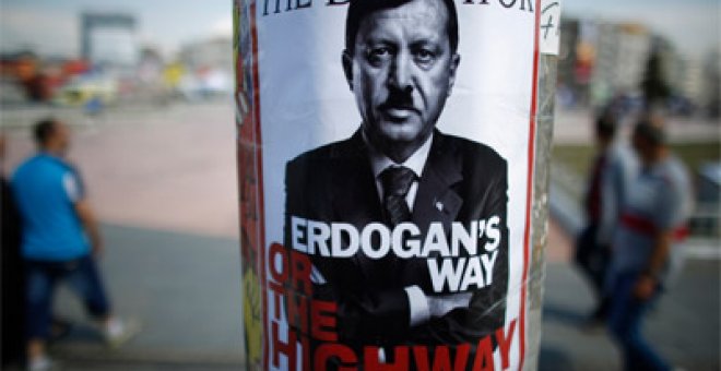 Detienen a 24 personas en Turquía por incitar a la protesta en Twitter