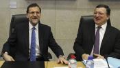 Rajoy: "Bajaremos unos impuestos y tocaremos otros"