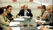 El PSOE rechaza reformar "deprisa y corriendo" la ley de las pensiones