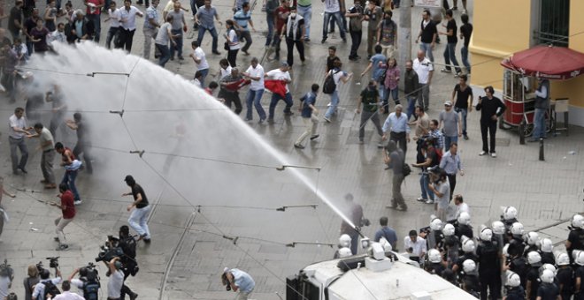 El Gobierno turco considera "terroristas" a los manifestantes de Taksim