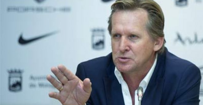 Schuster defiende el uso de sustancias dopantes para recuperar a los jugadores lesionados