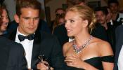 Scarlett Johansson prometida con un periodista francés