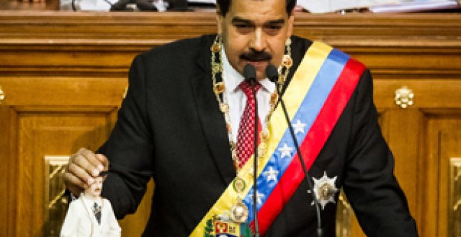 Maduro pide aprobar una Ley Habilitante para combatir la corrupción y la "guerra económica"