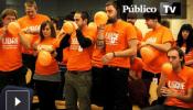 Globos naranjas por Luis Goñi en el juicio a Segi