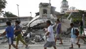 Ascienden a 144 los muertos por el terremoto de 7,2 en Filipinas