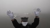 Una niebla de contaminación paraliza la ciudad china de Harbin
