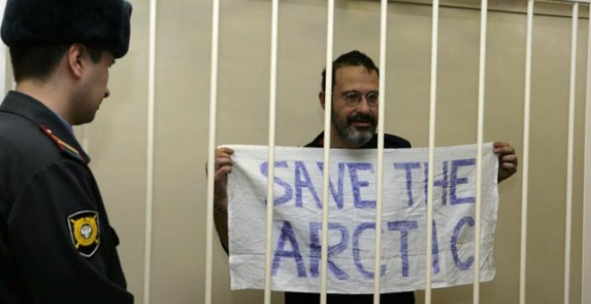 El Tribunal del Mar ordena a Rusia que libere a los activistas de Greenpeace