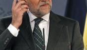 Rajoy se libra de su segunda comparecencia pública gracias al funeral de Mandela