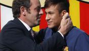 Brasil también investiga el fichaje de Neymar por evasión fiscal