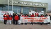 Encierro contra la privatización de la recogida de sangre en la Comunidad de Madrid