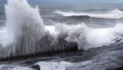 El temporal que azota la cornisa cantábrica se ceba con San Sebastián