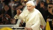 El Vaticano hace frente común con el Papa