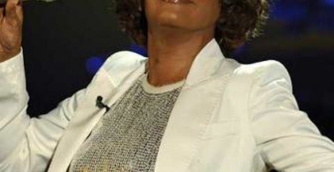 Whitney Houston, hospitalizada