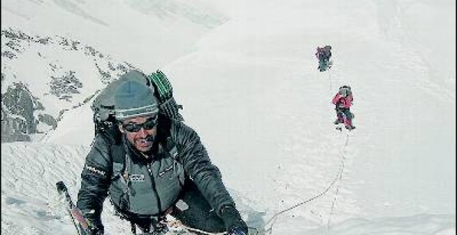 El Annapurna atrapa a Calafat