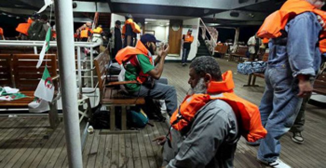 Abás decreta tres días de luto por la "masacre" israelí a la flotilla