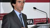 Aznar ataca ahora el "progresismo de baratija" del Gobierno