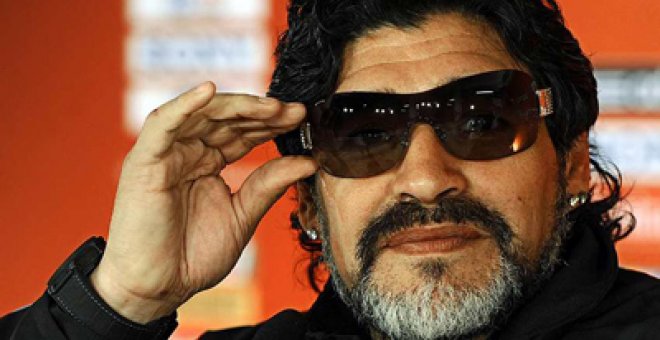 Maradona: "Parecía que había que dar la copa a España"