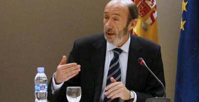 Rubalcaba aconseja no perturbar el diálogo para que se "llegue a buen puerto"