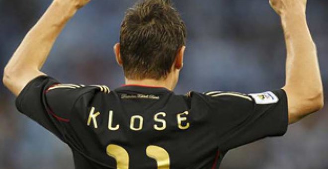 Klose se pone a un gol de Ronaldo como máximo goleador de los Mundiales