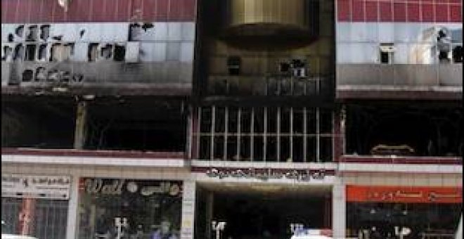 Al menos 43 muertos por un incendio en un hotel en Irak