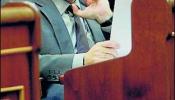 IU identificará a los doce 'okupas' de sus escaños en el Parlamento