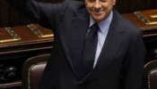 Berlusconi pone en manos del Parlamento el delanto de elecciones