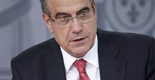 Zapatero abordará el tercer cambio de Gobierno en dos años