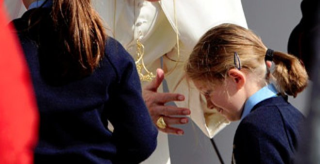 El Papa advierte a los niños de no apartar la religión de la ciencia