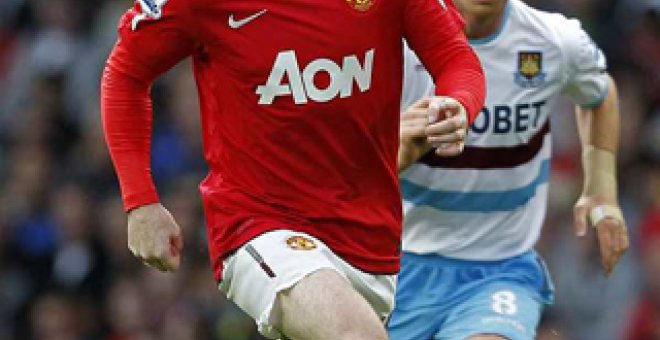 Rooney renueva con el Manchester United hasta 2015