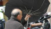 Lluvia, viento y frío para inaugurar el puente