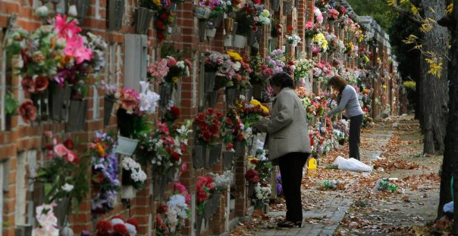 Los españoles recuerdan a difuntos entre creencias, tradición y tiempo otoñal