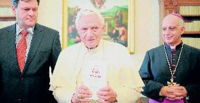 El Papa admite que Maciel fue "encubierto" durante años