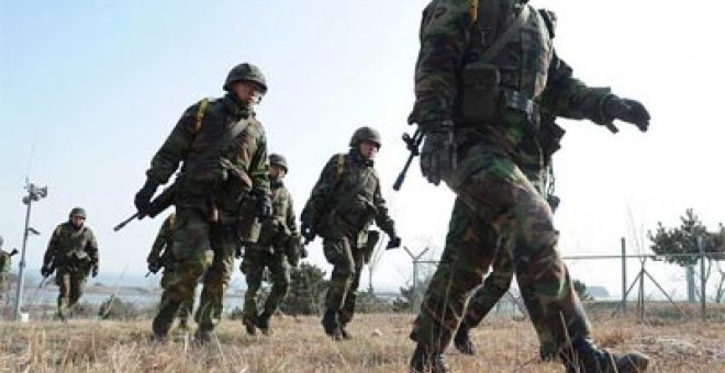 China pide una reunión urgente a seis bandas para frenar la crisis coreana