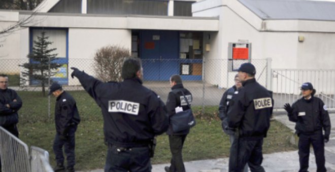 Liberados los 20 niños secuestrados en una escuela francesa