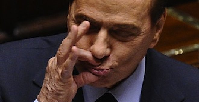 Berlusconi obtiene la confianza del Senado y espera al Parlamento