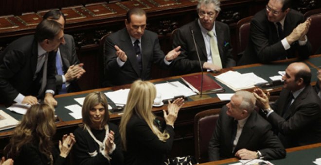 Berlusconi no logra reclutar nuevos socios para su Gobierno