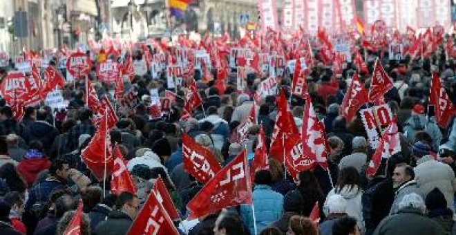 Toxo amenaza con otra huelga general en enero por la reforma de las pensiones