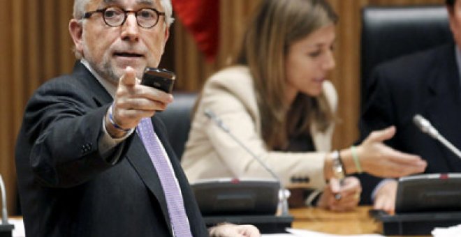 El PSOE atribuye a Mas el rechazo de CiU al proyecto