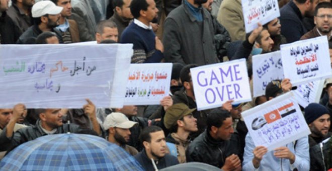 Miles de manifestantes en Rabat y Casablanca piden reformas democráticas