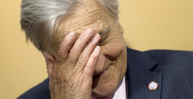 Trichet: subir los salarios "sería la última tontería que hay que hacer"