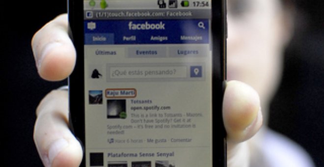 Google bloquea aplicaciones de Facebook en sus teléfonos