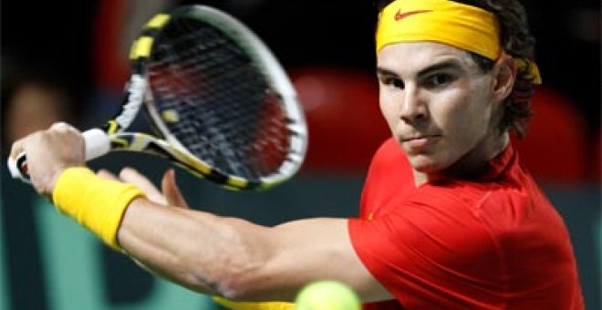 Nadal se exhibe ante Bemelmans y deja a España a las puertas del triunfo